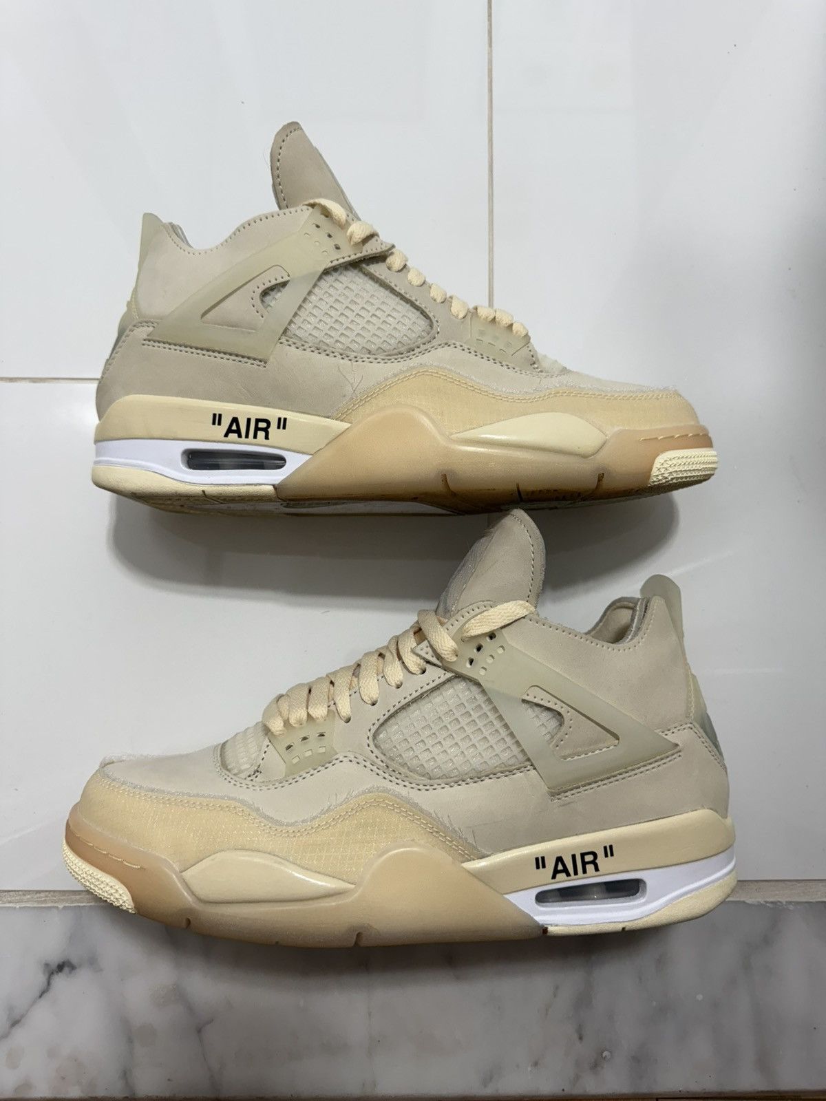 Jordan Brand × Off-White Off-White Air Jordan 4 Sail Size 11W Size US 11 / EU 44 - 1 Thumbnail