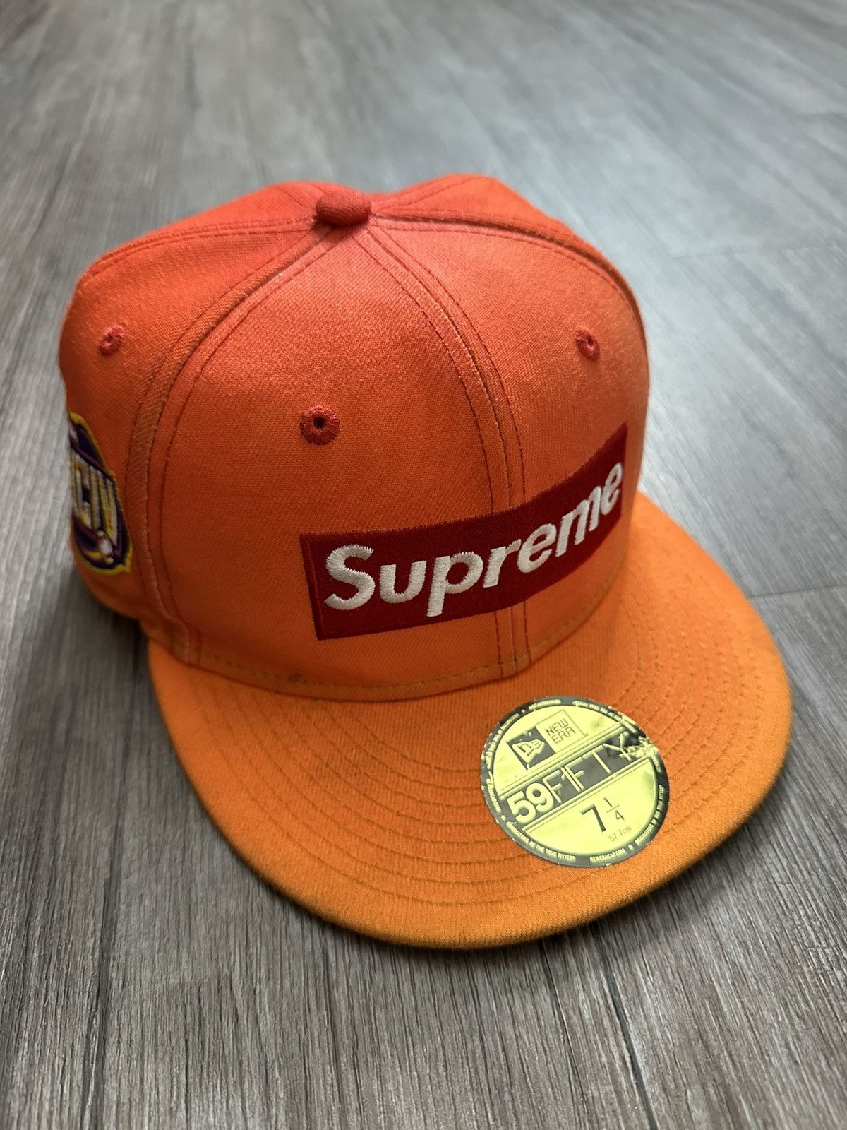 Supreme 🔥Supreme🔥 x New Era SS23 Gradient Box Logo Fitted