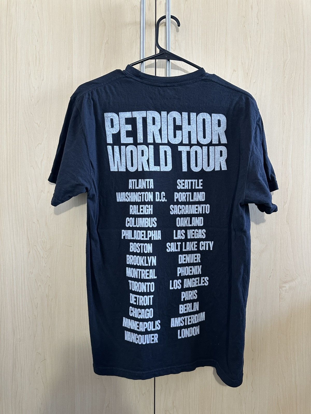 Vintage 070 Shake Black Tour Tee Size US M / EU 48-50 / 2 - 2 Thumbnail