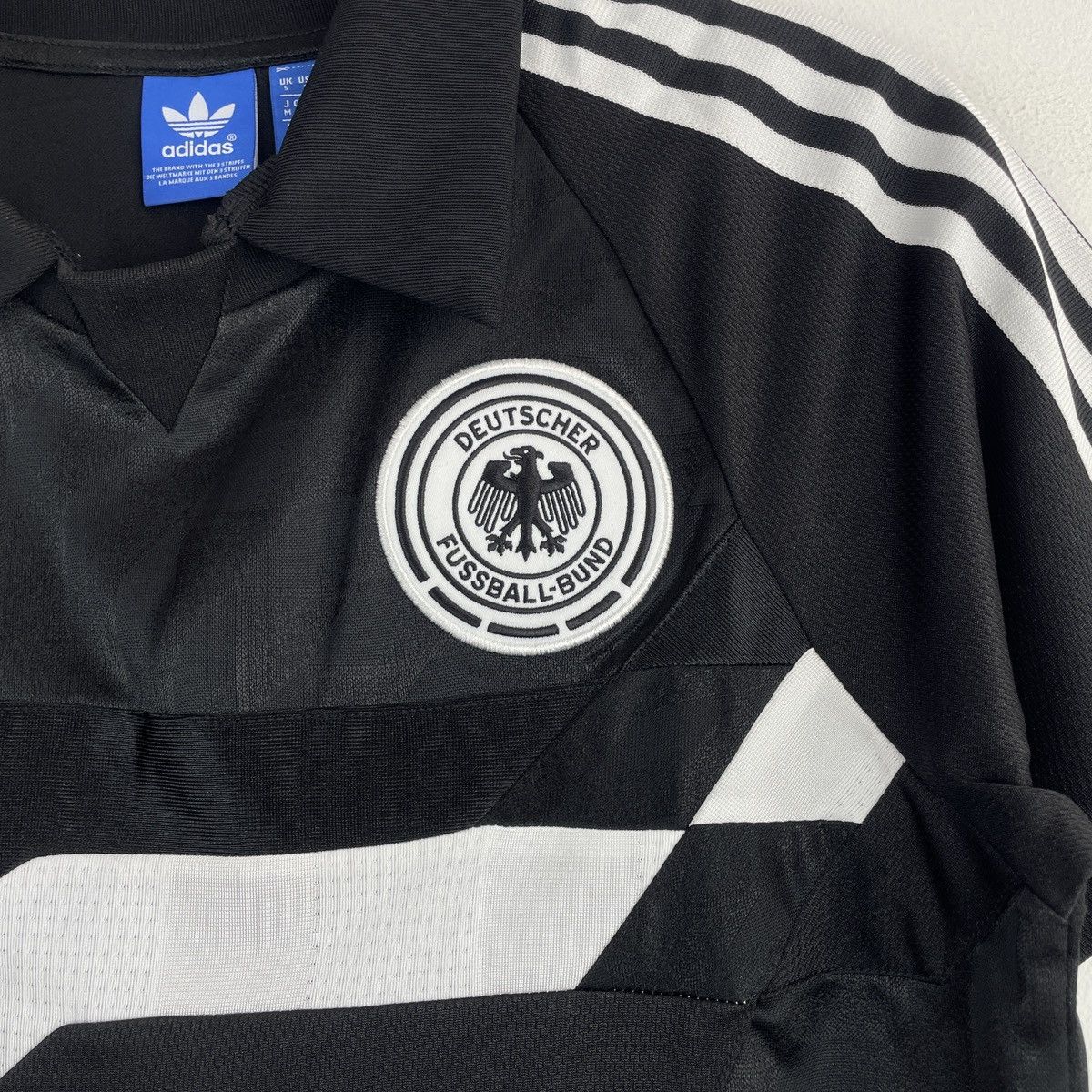 Adidas Germany Adidas Genuine Retro Polo T-Shirt Jersey size S Size US S / EU 44-46 / 1 - 4 Thumbnail