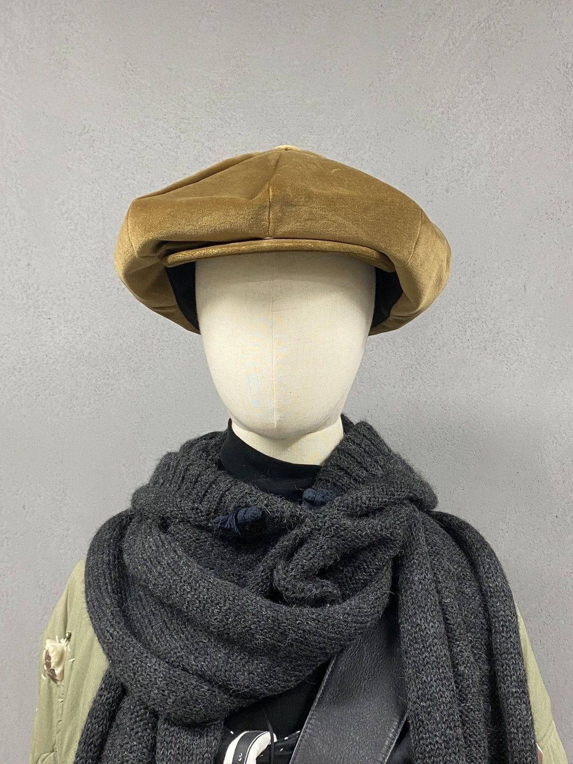 Number (N)ine Number Nine X Niedieck velvet octagonal hat Size ONE SIZE - 8 Thumbnail