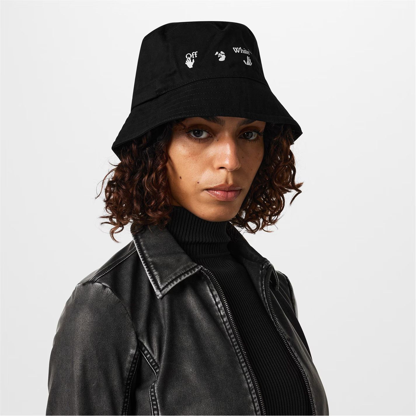 Off-White o1g2r1mq0125 Size: OS / Bucket Hat / Cap in Black Size ONE SIZE - 2 Thumbnail
