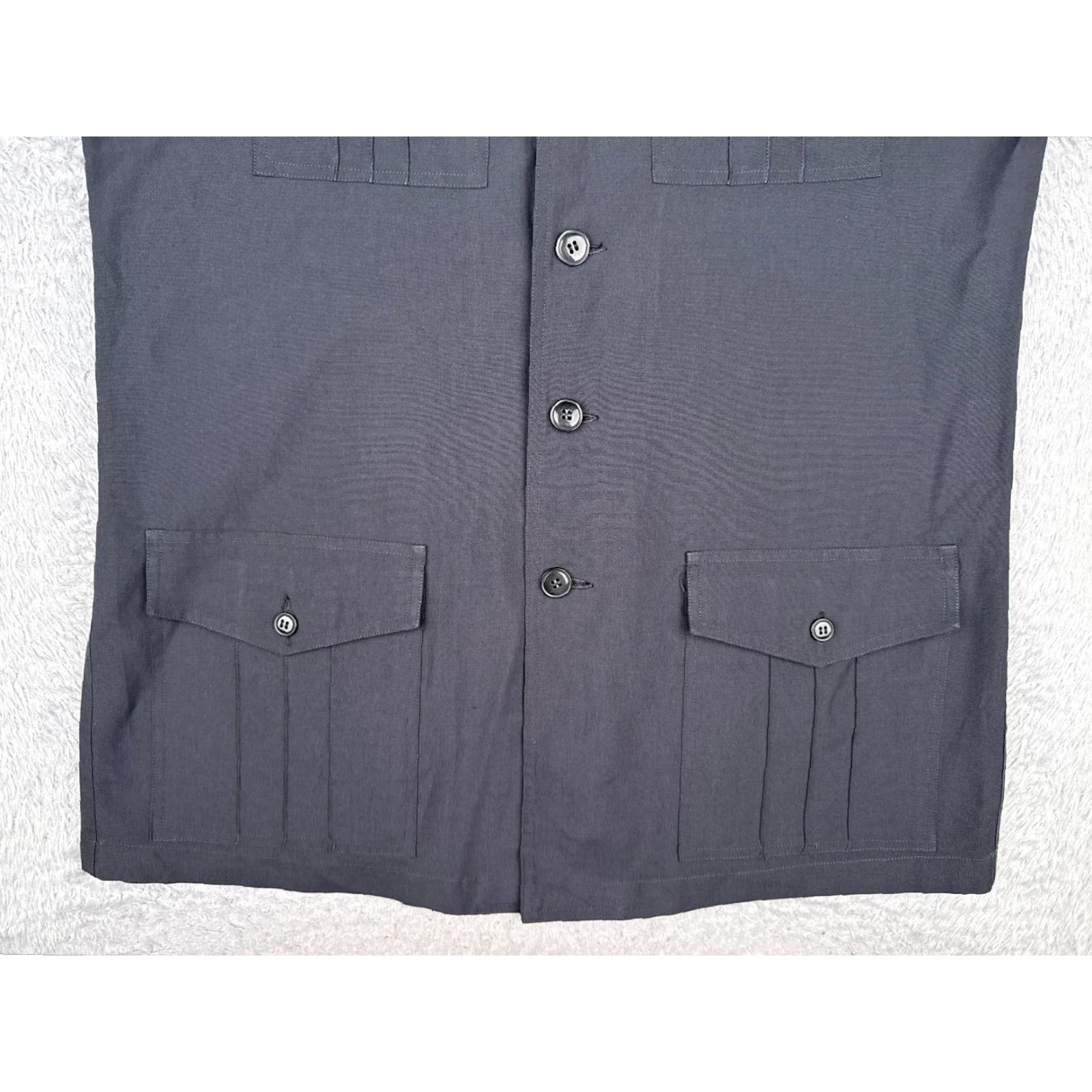Vintage Kwong Jung Tailor Safari Shirt Men L Gray Button-Up 4 Pocket Camp Hunt Vintage 90s Outdoor 80s Shirt Mens Size US L / EU 52-54 / 3 - 5 Thumbnail