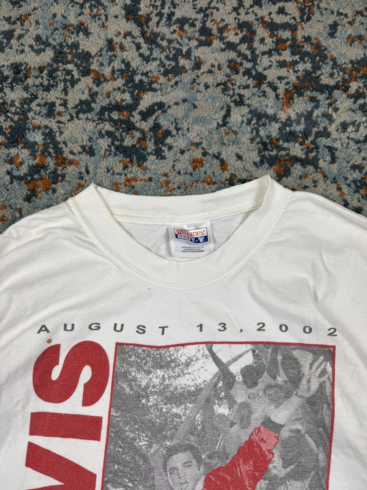 Band Tees × Vintage Vintage 2002 Elvis Presley libertyland graphic band tee Size US M / EU 48-50 / 2 - 7 Thumbnail