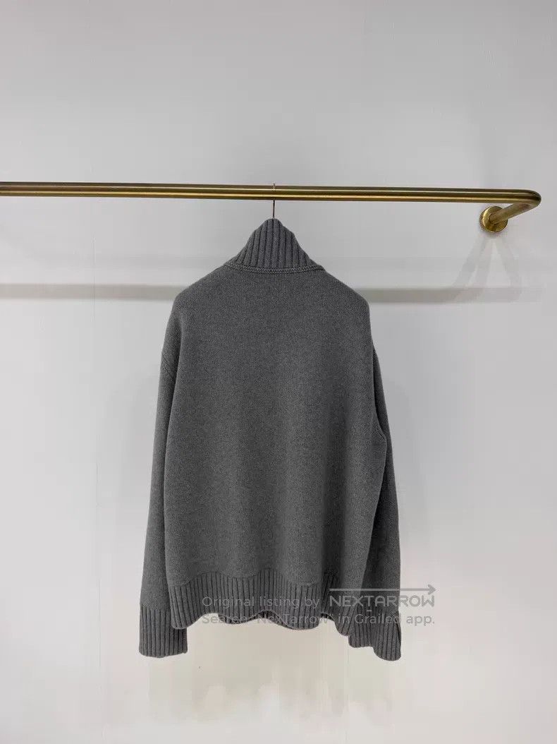 Loro Piana Loro Piana Loose Parksville High Neck Baby Cashmere Sweate Size M / US 6-8 / IT 42-44 - 5 Thumbnail