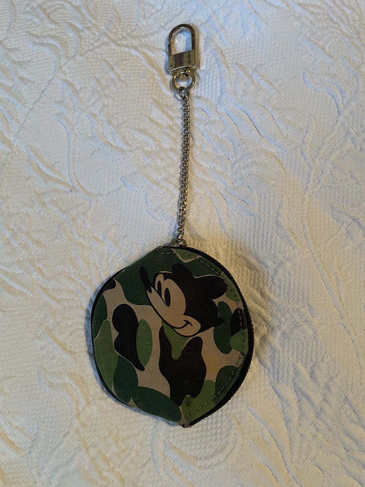 Bape Bape x Disney Size ONE SIZE - 2 Thumbnail