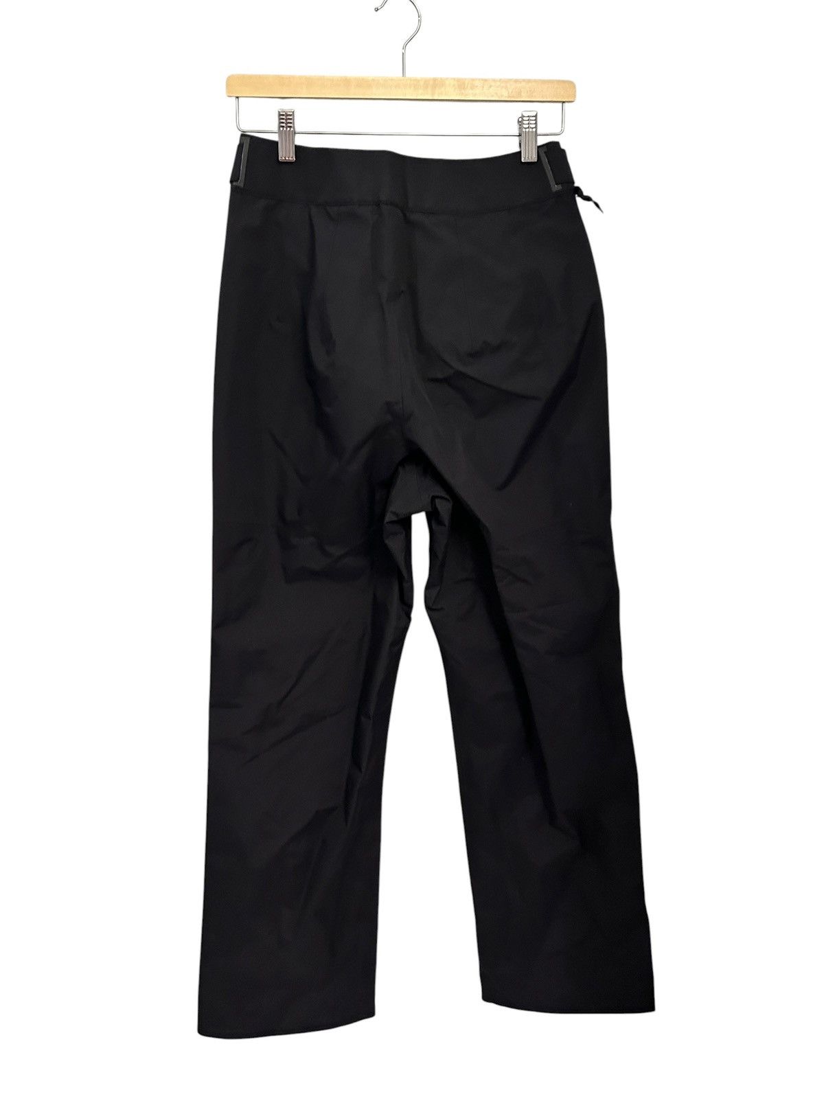 SKIMS × The North Face THE NORTH FACE X SKIMS W SEAM TAPE PANT Sk Onyx small New Size 27" / US 4 / IT 40 - 3 Thumbnail