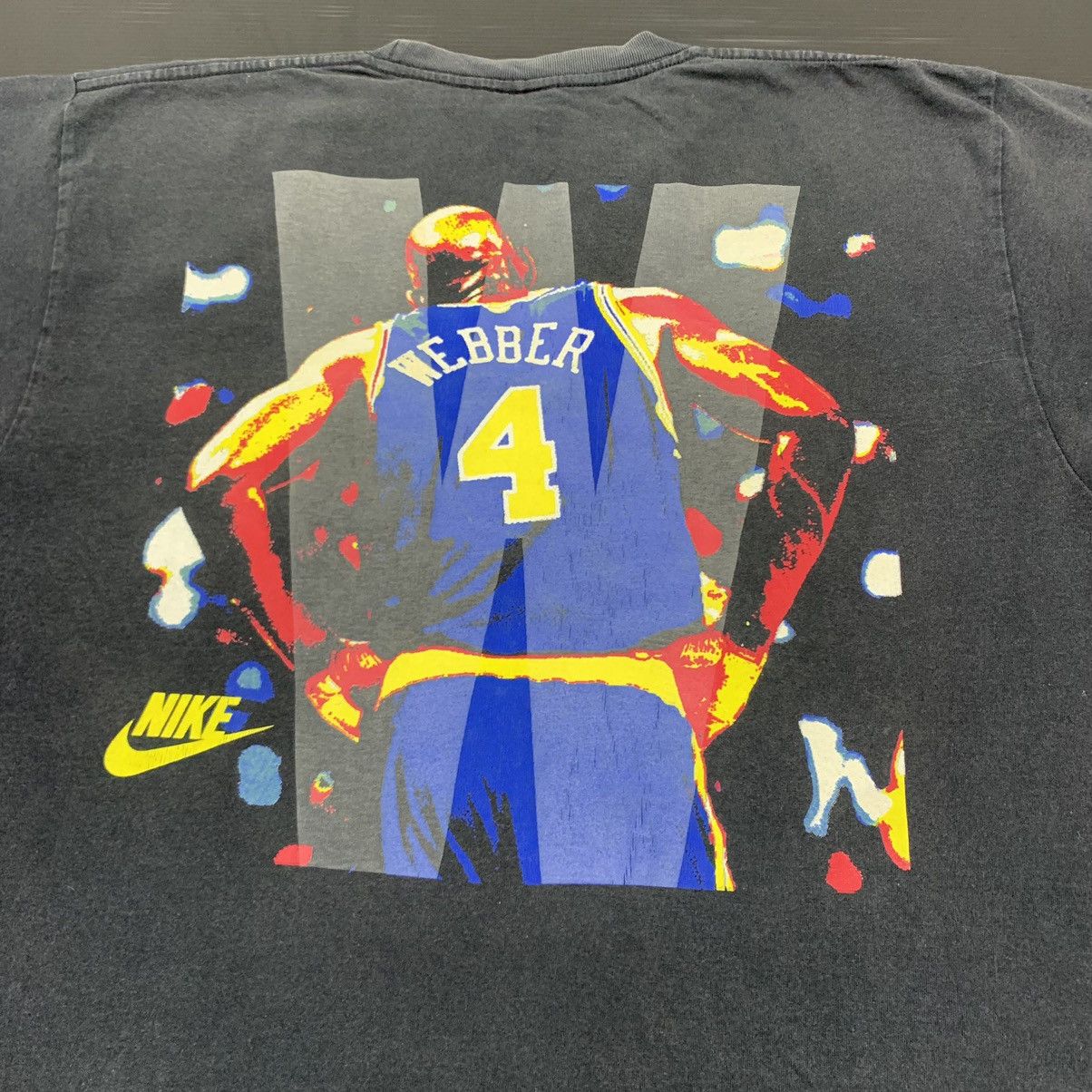 Nike Vintage 90s Trashed Faded Chris Webber Nike Tshirt Size US L / EU 52-54 / 3 - 3 Thumbnail