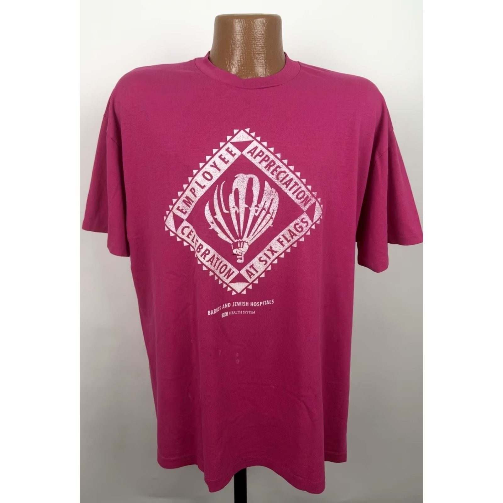 Hanes VINTAGE Hanes T-Shirt Mens XL Pink 90s Retro Graphic Print Shirt Short Sleeve Crew Neck Size US XL / EU 56 / 4 - 2 Thumbnail