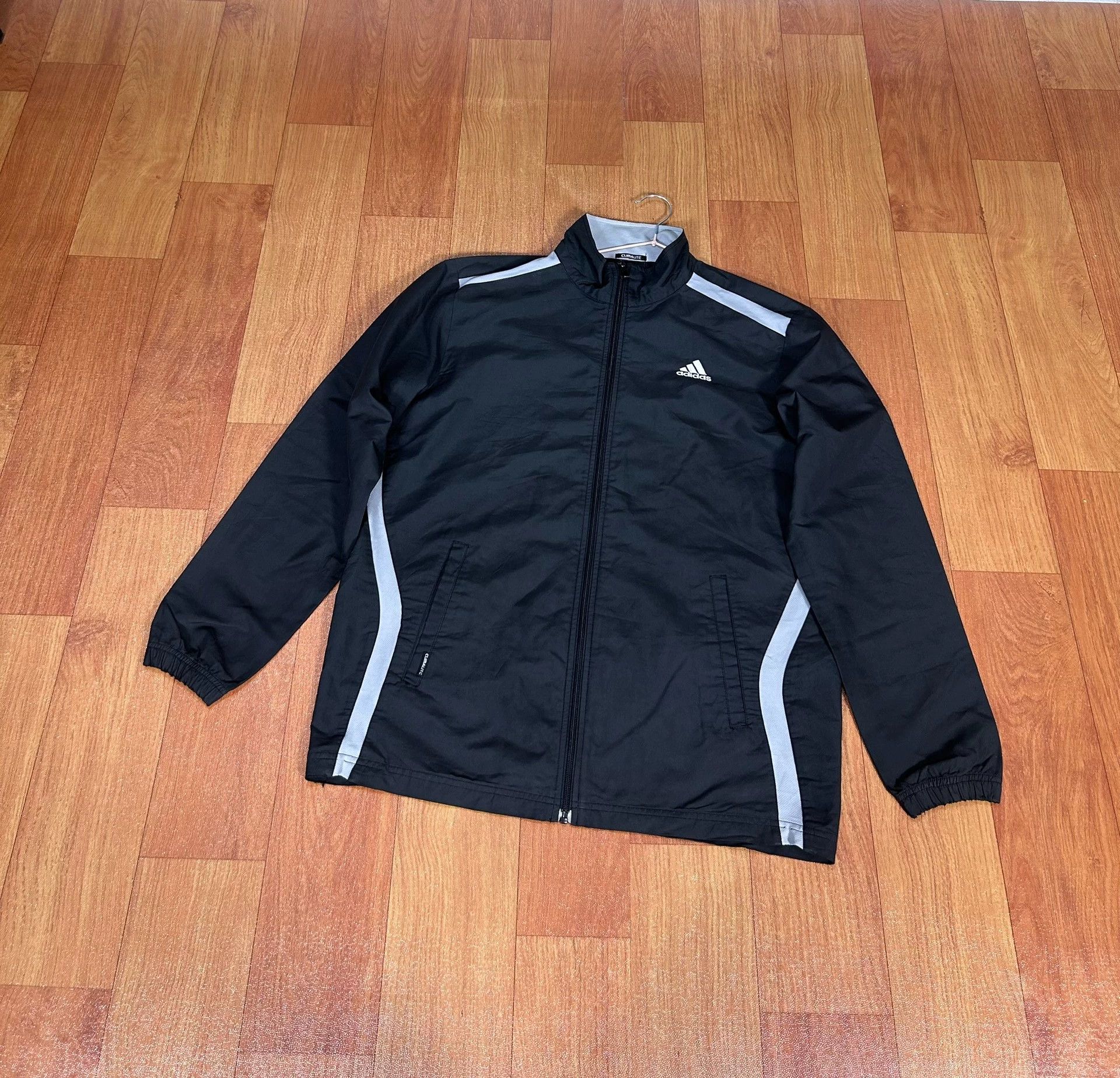 Adidas Authentic Adidas Unisex Track Jacket / Sportswear Outerwear Size US L / EU 52-54 / 3 - 1 Thumbnail