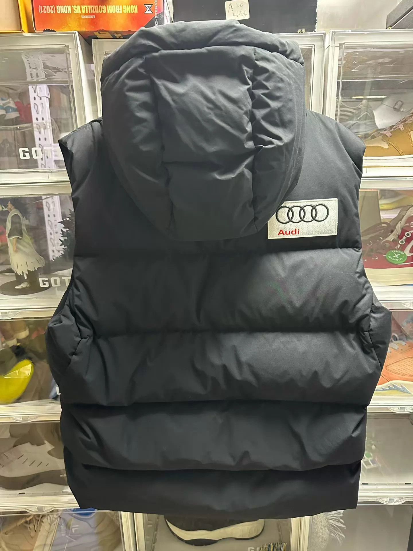Descente DESCENTE Down Vest L Size Like New Size US L / EU 52-54 / 3 - 4 Thumbnail