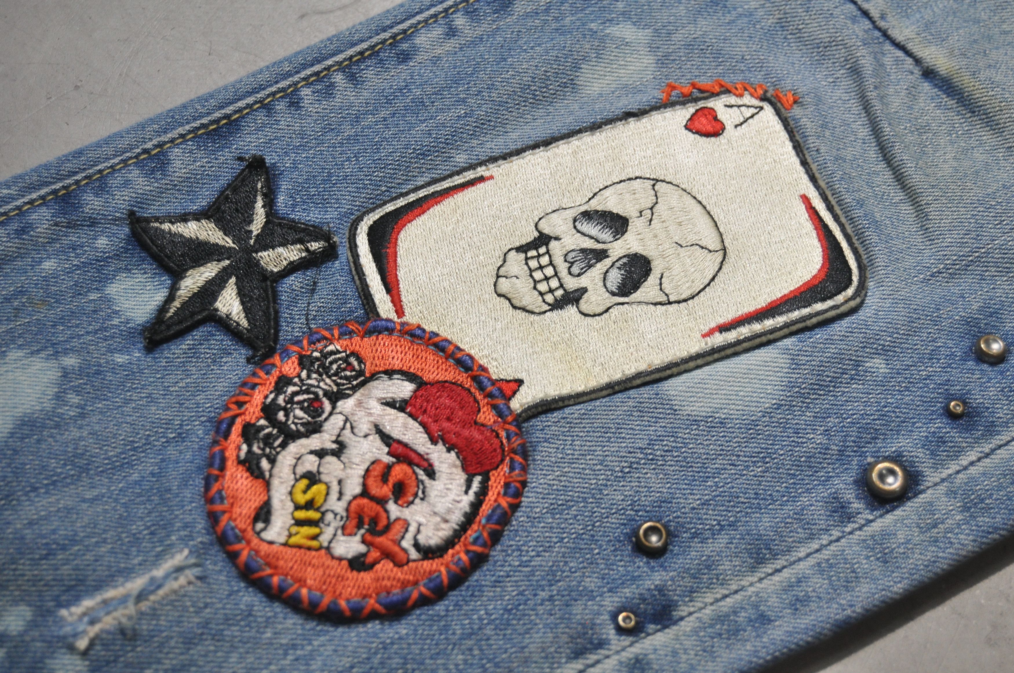 Ed Hardy Ed Hardy - Studded Multi-Patch Denim Jean Size US 30 / EU 46 - 7 Thumbnail
