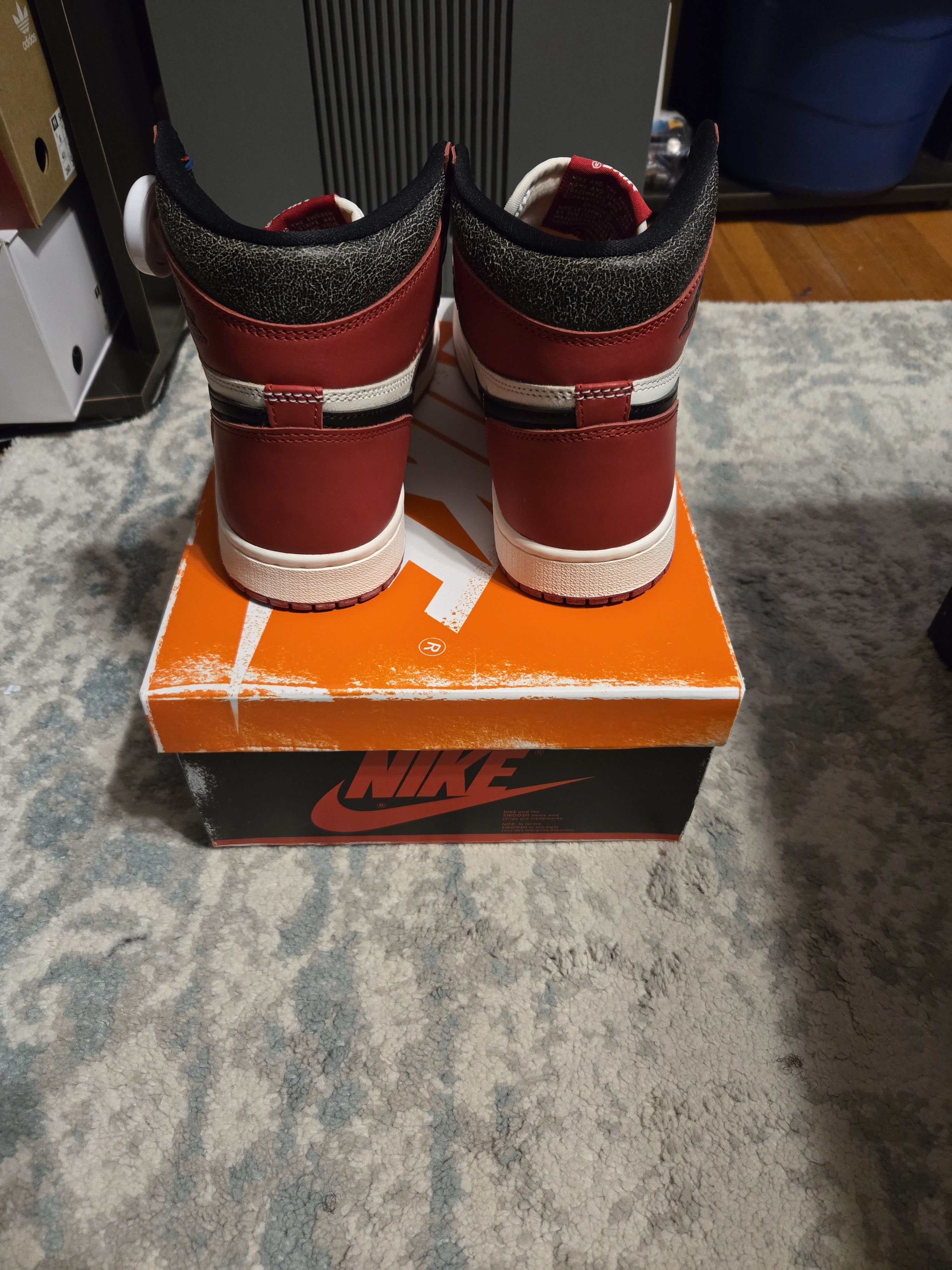 Nike Air Jordan 1 Retro High OG Chicago Reimagined Lost & Found Size US 7.5 / EU 40-41 - 3 Thumbnail