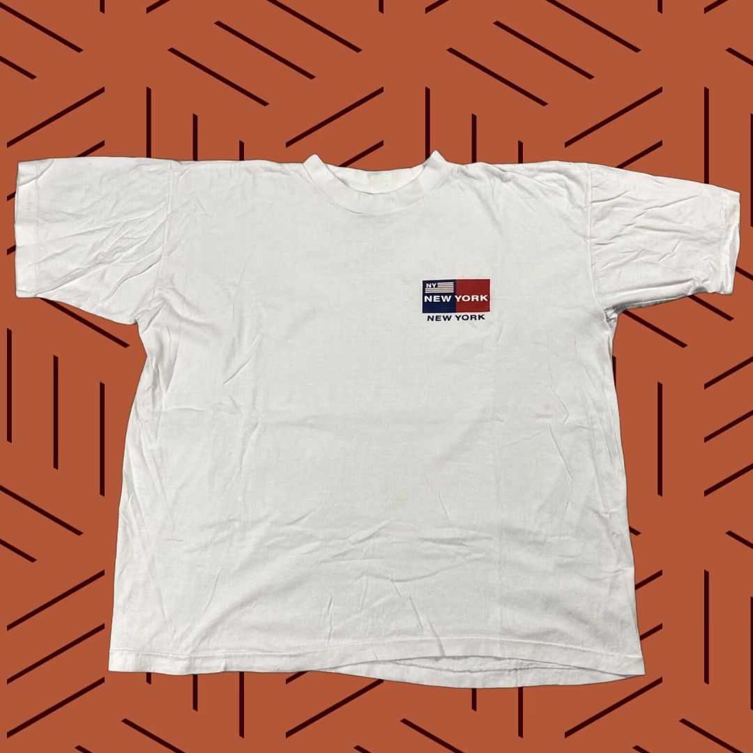 Vintage VINTAGE 90s NYC Times Square Tourist Logo T-Shirt Men Adult Large White Cotton Graphic Print Summer Size US L / EU 52-54 / 3 - 1 Thumbnail