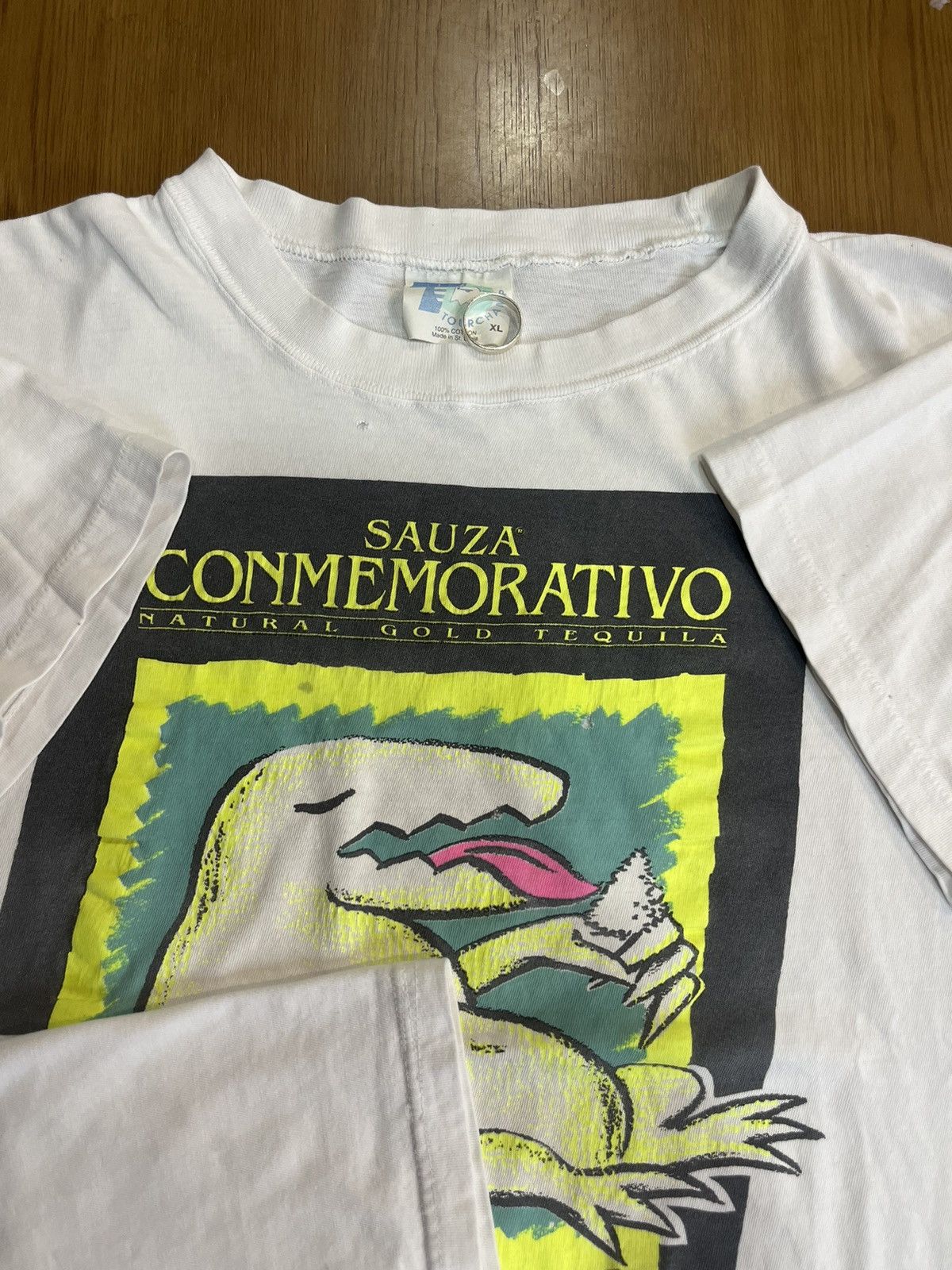 Vintage Vintage SAUZA CONMEMORATIVO Natural Gold Tequila Promo 90’s Size US XL / EU 56 / 4 - 7 Thumbnail