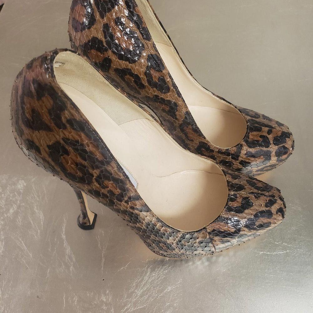Designer Brian Atwood Pump Size 36.5 Size US 6.5 / IT 36.5 - 1 Thumbnail