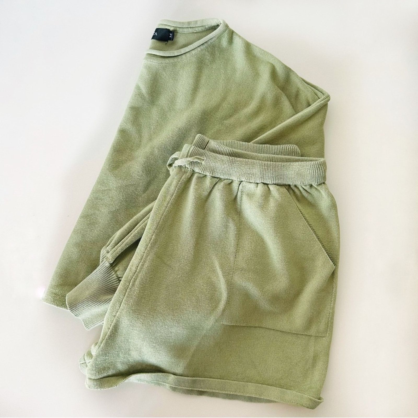 Nordstrom NEW ZESICA Sage Green Crop Bubble Sweater Tie Shorts Set Size M / US 6-8 / IT 42-44 - 3 Thumbnail