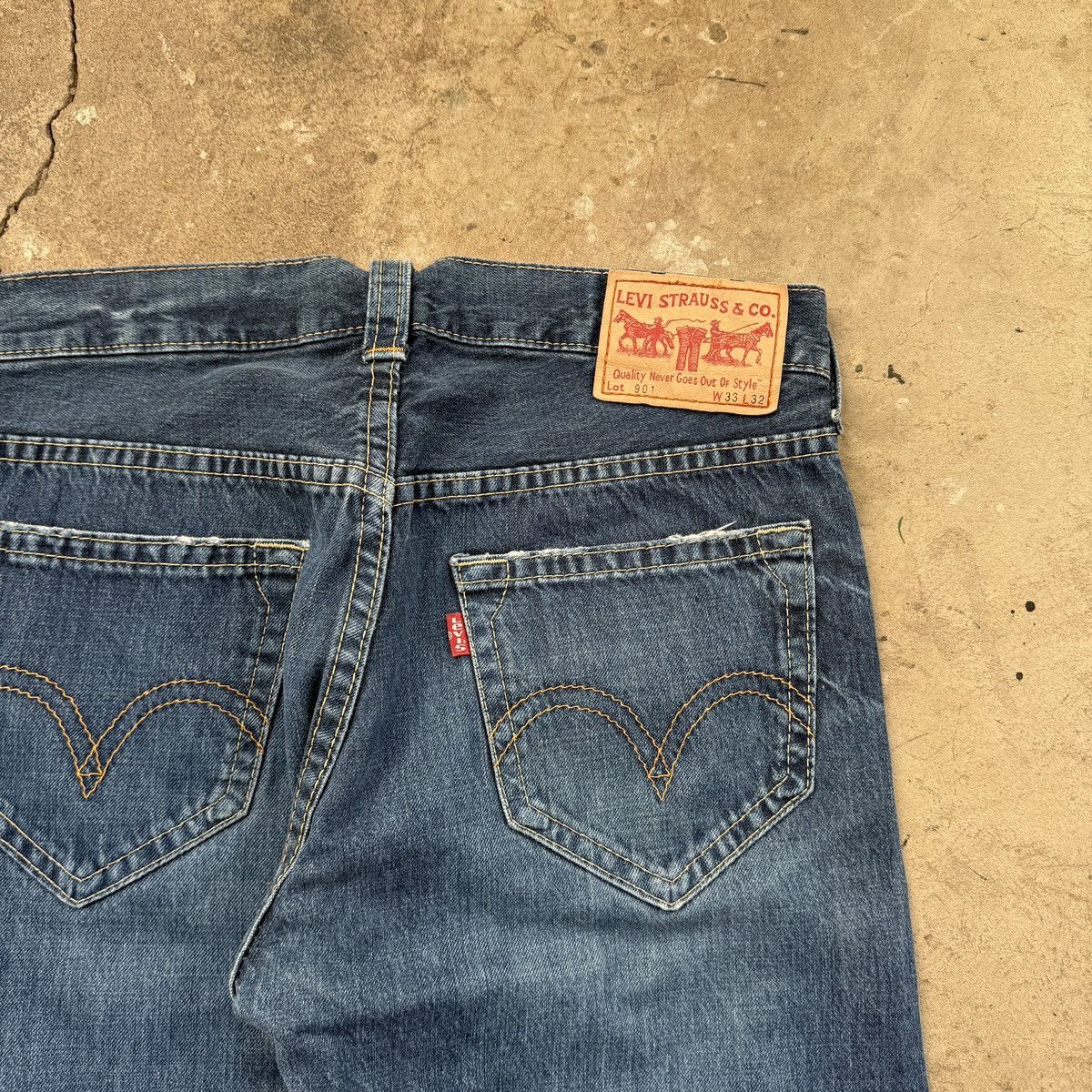 Levi's Levi’s vintage deep stitch 901 Wash Denim Size US 33 - 7 Thumbnail