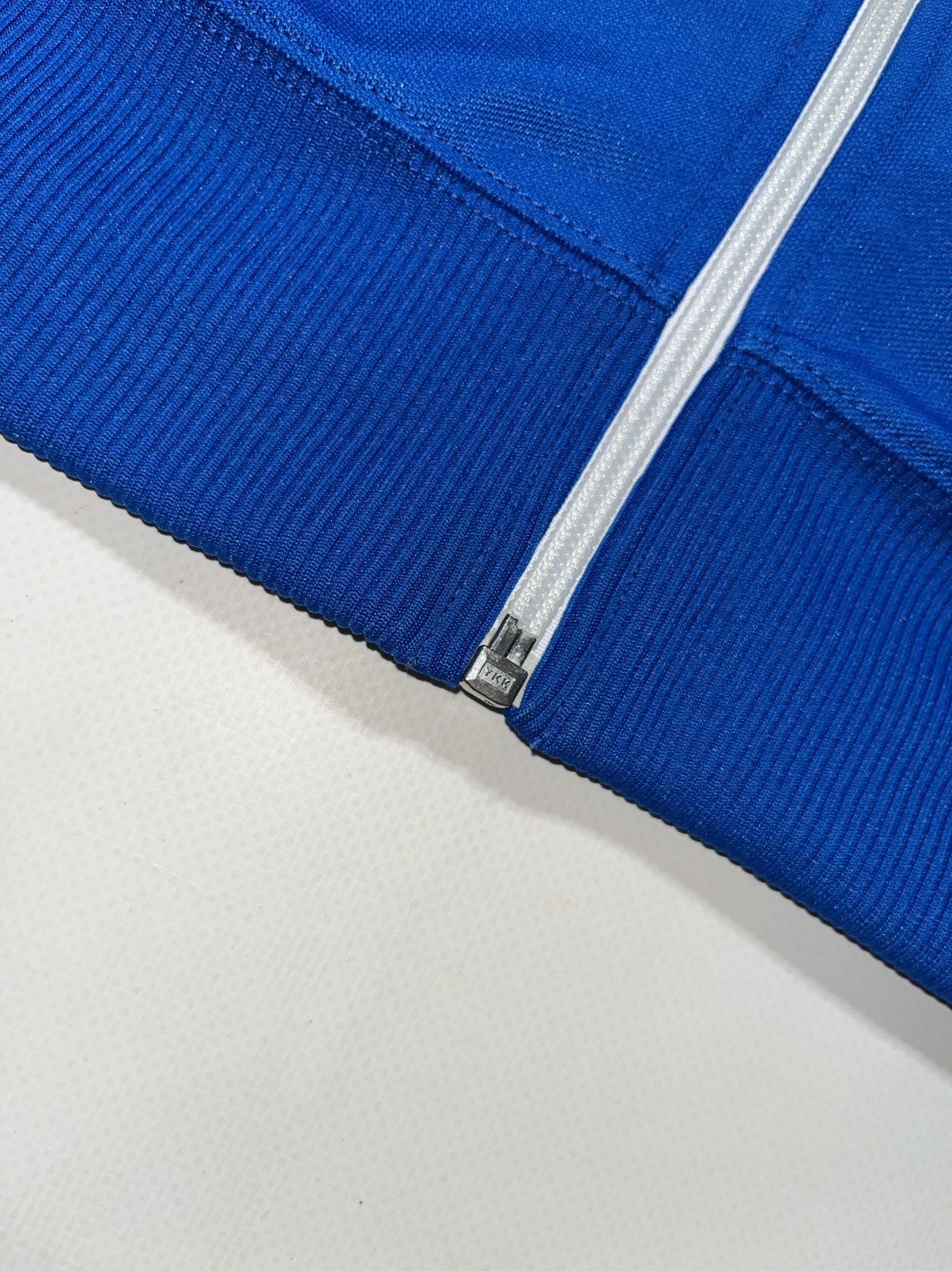 Fred Perry Vintage Fred Perry Blue Zipper/ Tracksuit Top Size L Size US L / EU 52-54 / 3 - 17 Thumbnail