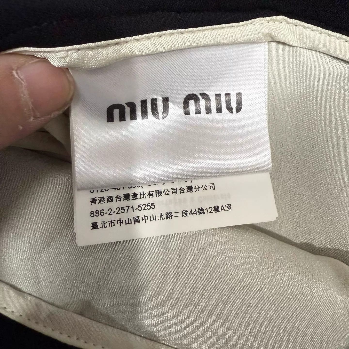Miu Miu Miu Miu Women's Black Skirt 38 99 New Size 26" / US 2 / IT 38 - 4 Thumbnail