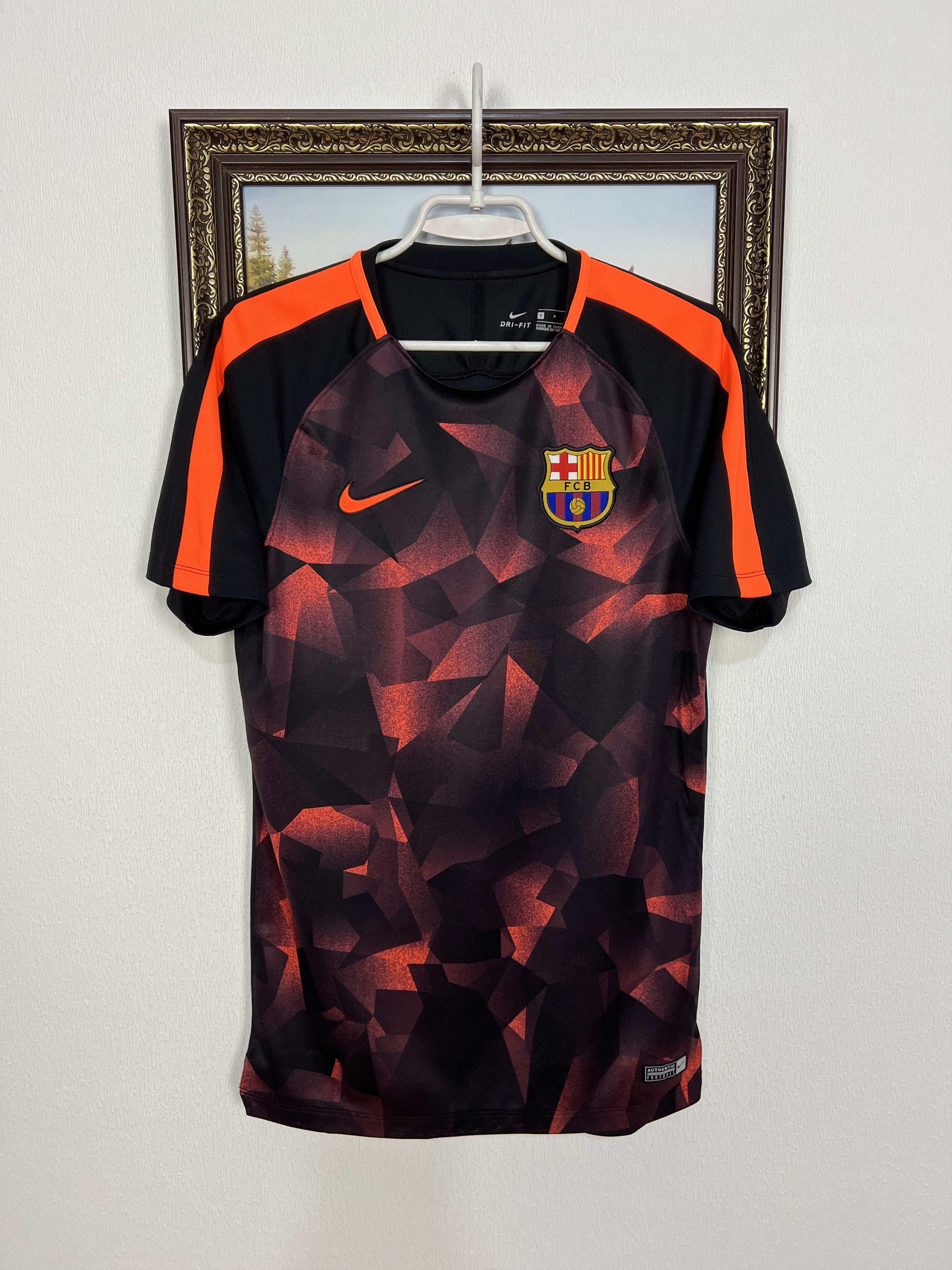 Nike FC Barcelona Football Shirt Soccer Jersey Camiseta Trikot Size US S / EU 44-46 / 1 - 1 Thumbnail