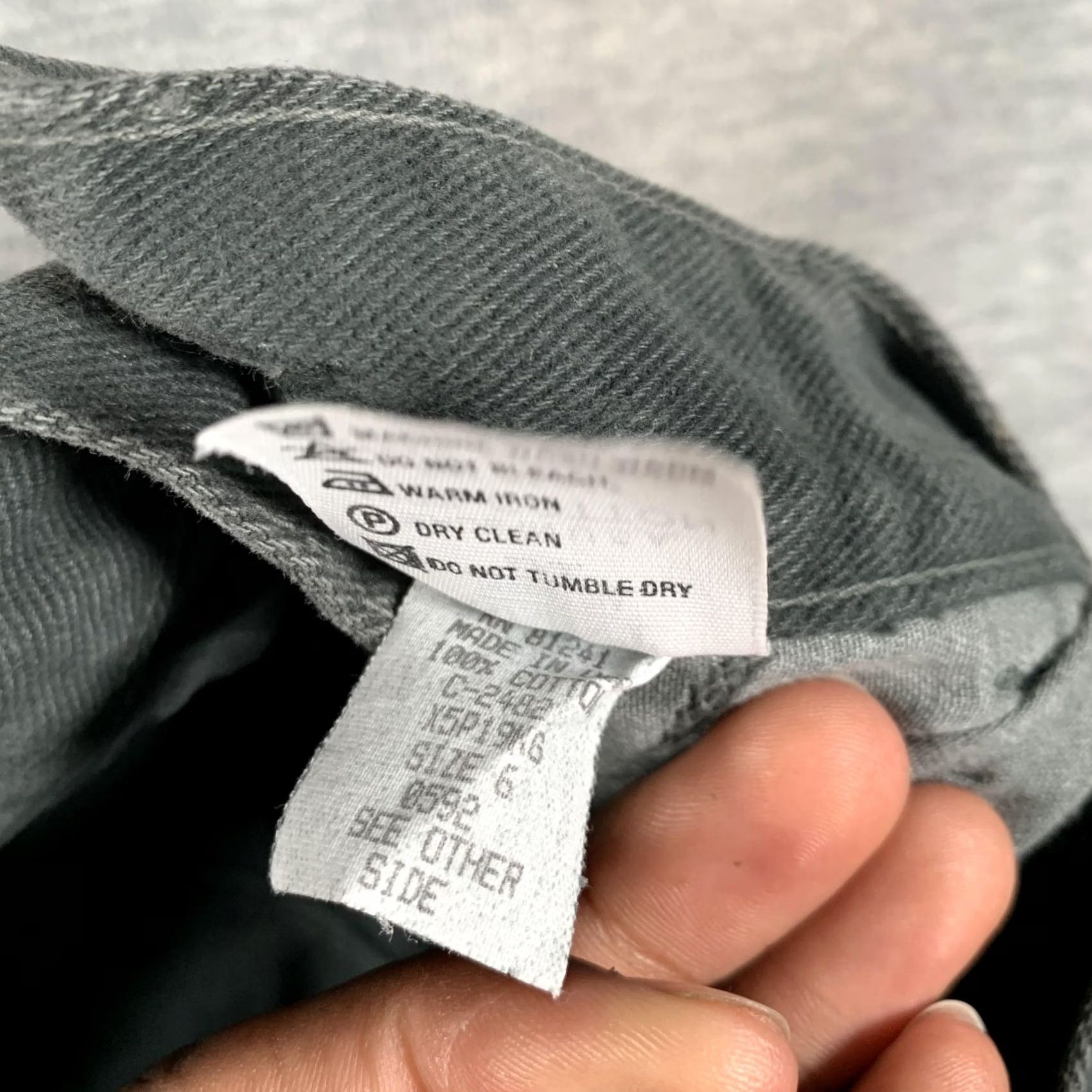 Vintage Vintage Armani Jeans Pants Womens 6 Green Cotton Tapered Chino Twill USA Size 28" / US 6 / IT 42 - 7 Thumbnail