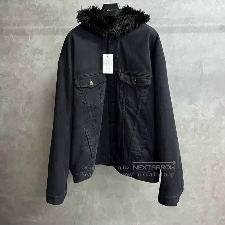 Balenciaga Balenciaga Black solid casual single row snap button jacke Size US L / EU 52-54 / 3 - 1 Thumbnail