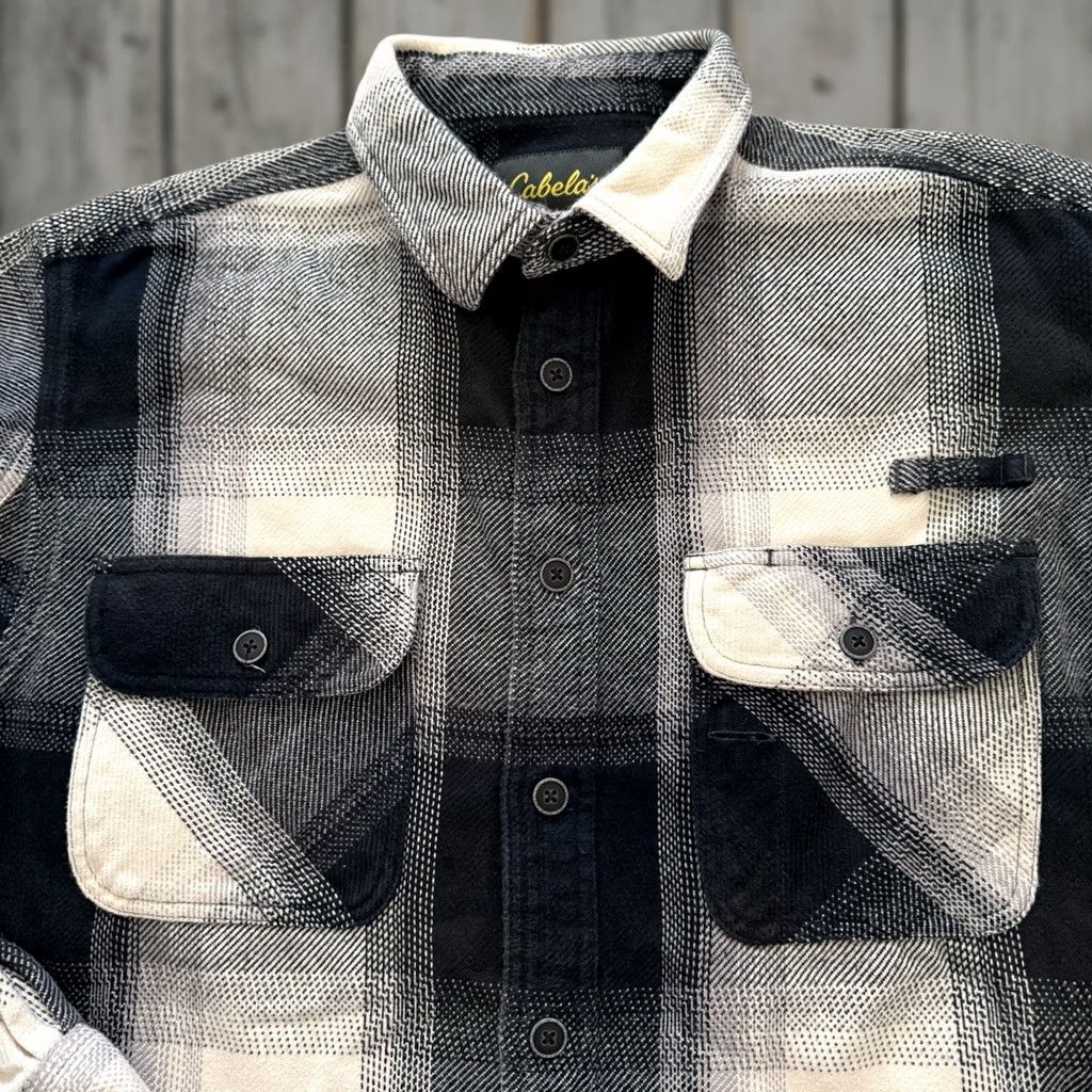 Vintage Cabelas Heavyweight Shirt Mens Large Long Sleeve Plaid Button Up Outdoor Black Casual Workwear Size US L / EU 52-54 / 3 - 1 Thumbnail
