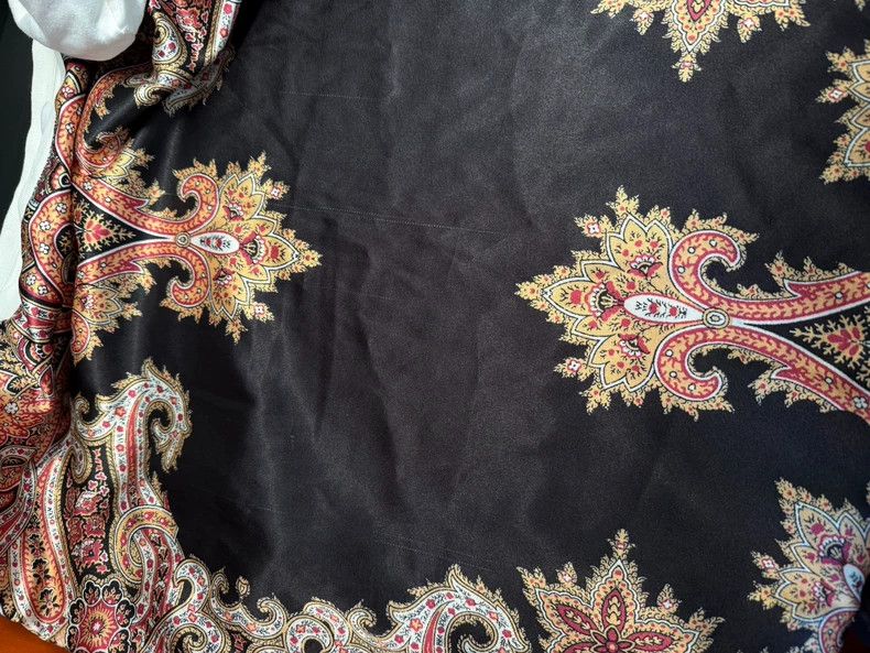 Givenchy Givenchy Short Sleeve T-Shirt with Silk Five-Star Pattern Size US XS / EU 42 / 0 - 5 Thumbnail