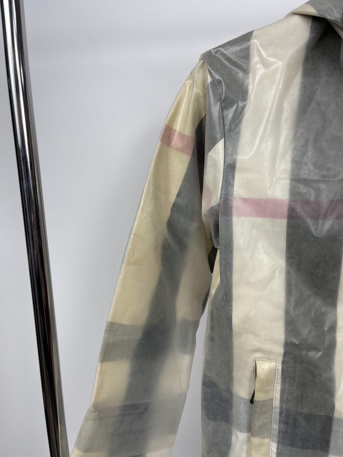 Burberry Burberry Raincoat Kids Size 9/10 Years Nova Check Luxury Size XS / US 0-2 / IT 36-38 - 4 Thumbnail