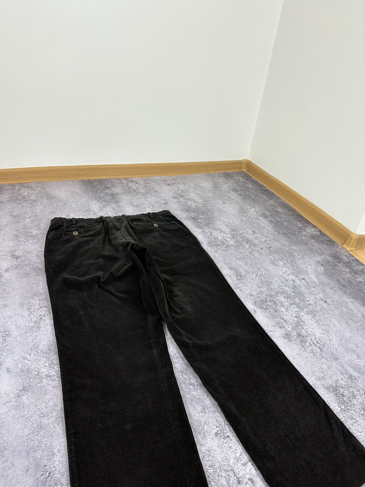 Burberry Vintage Burberry Black Corduroy Luxury Velvet Designer Pants Size US 34 / EU 50 - 7 Thumbnail