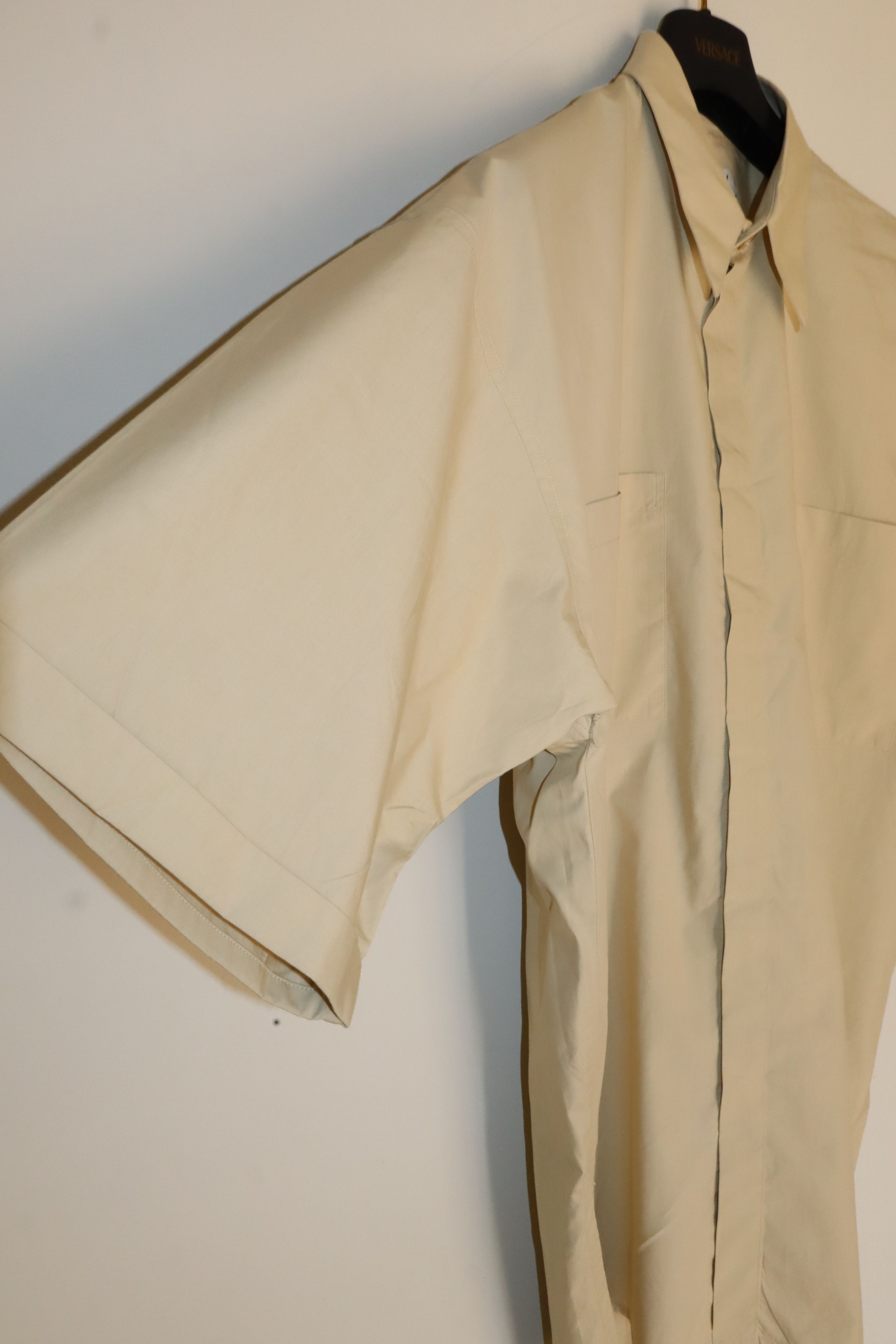 Givenchy Short sleeve shirt Size US S / EU 44-46 / 1 - 5 Thumbnail