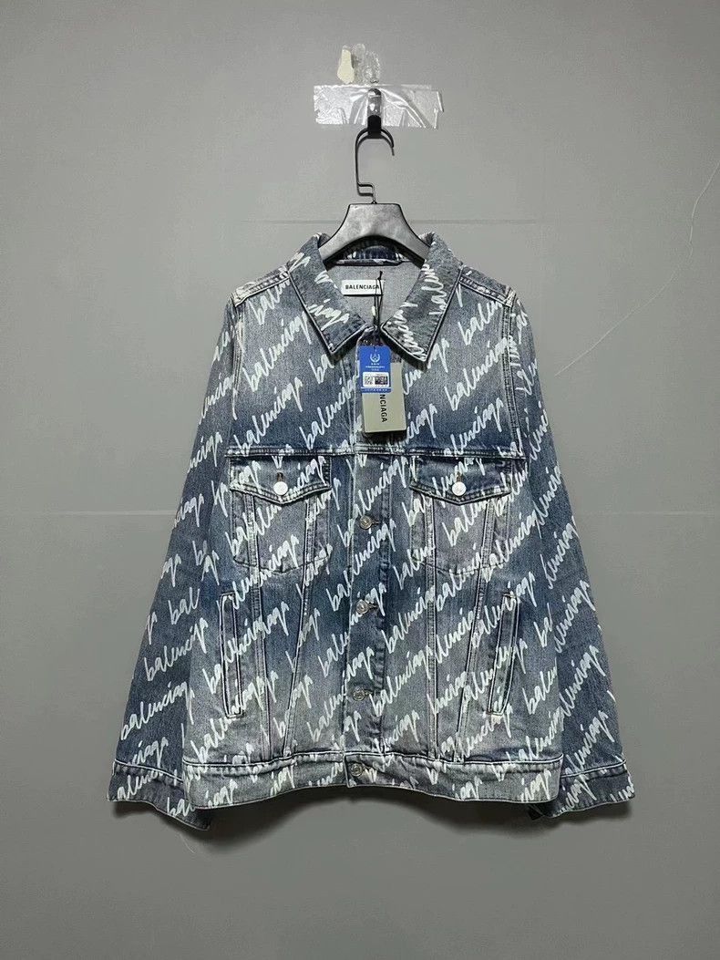Balenciaga Balenciaga vintage bullet screen printed logo denim jacket- Size US XS / EU 42 / 0 - 1 Thumbnail