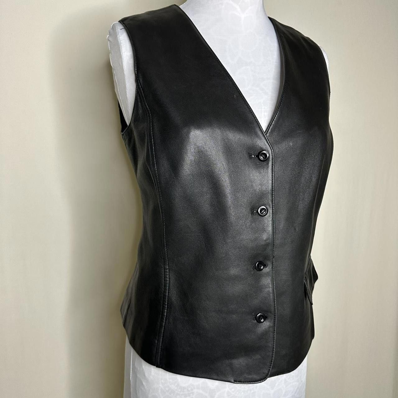 Vintage Vintage Liz Claiborne Black Lamb Suede Leather Vest Sz 8 Size M / US 6-8 / IT 42-44 - 2 Thumbnail
