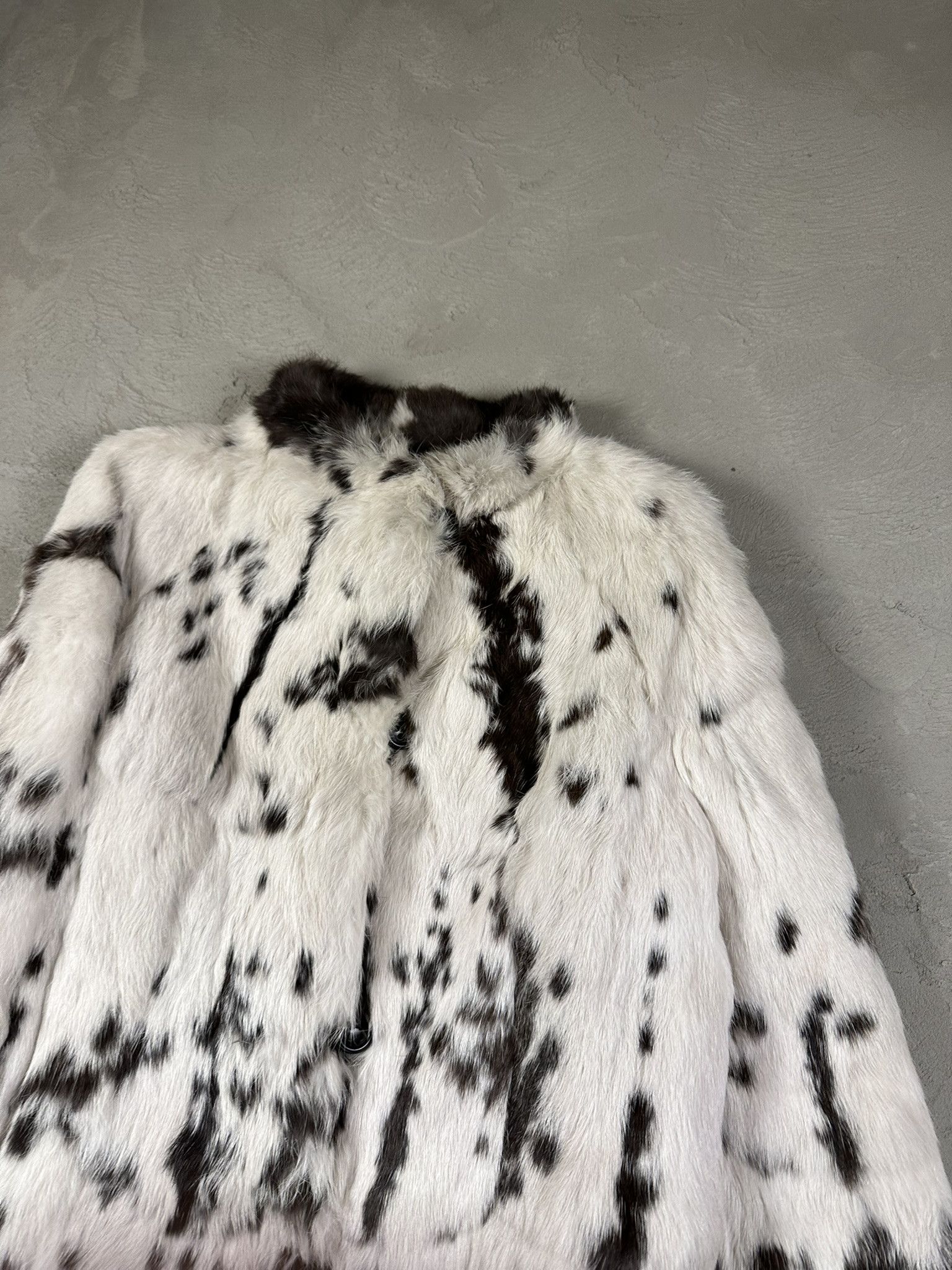 Vintage Vintage Y2k Real Fur Cow Print Rabbit Jacket Size M / US 6-8 / IT 42-44 - 7 Thumbnail