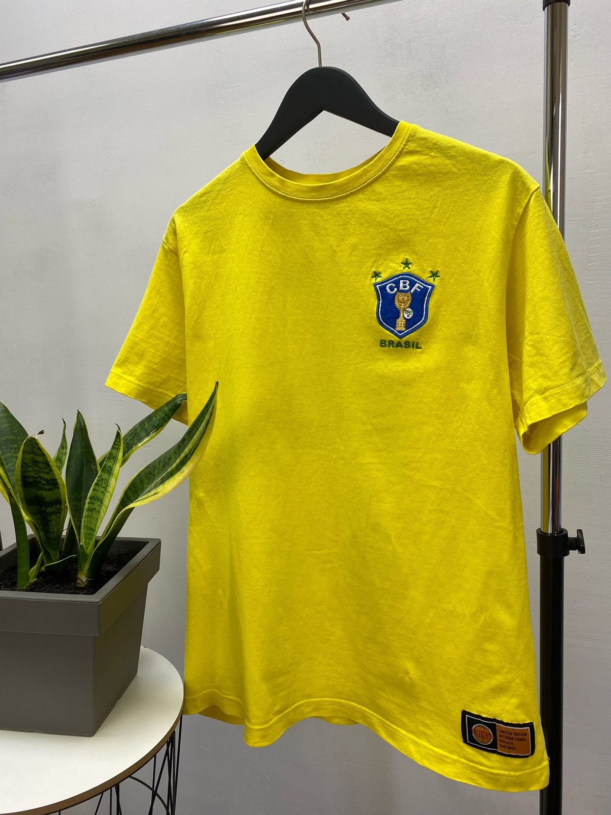 Other × Vintage Brazil 10 Pele Toffs Football Soccer Jersey Retro Remake Size US L / EU 52-54 / 3 - 23 Thumbnail