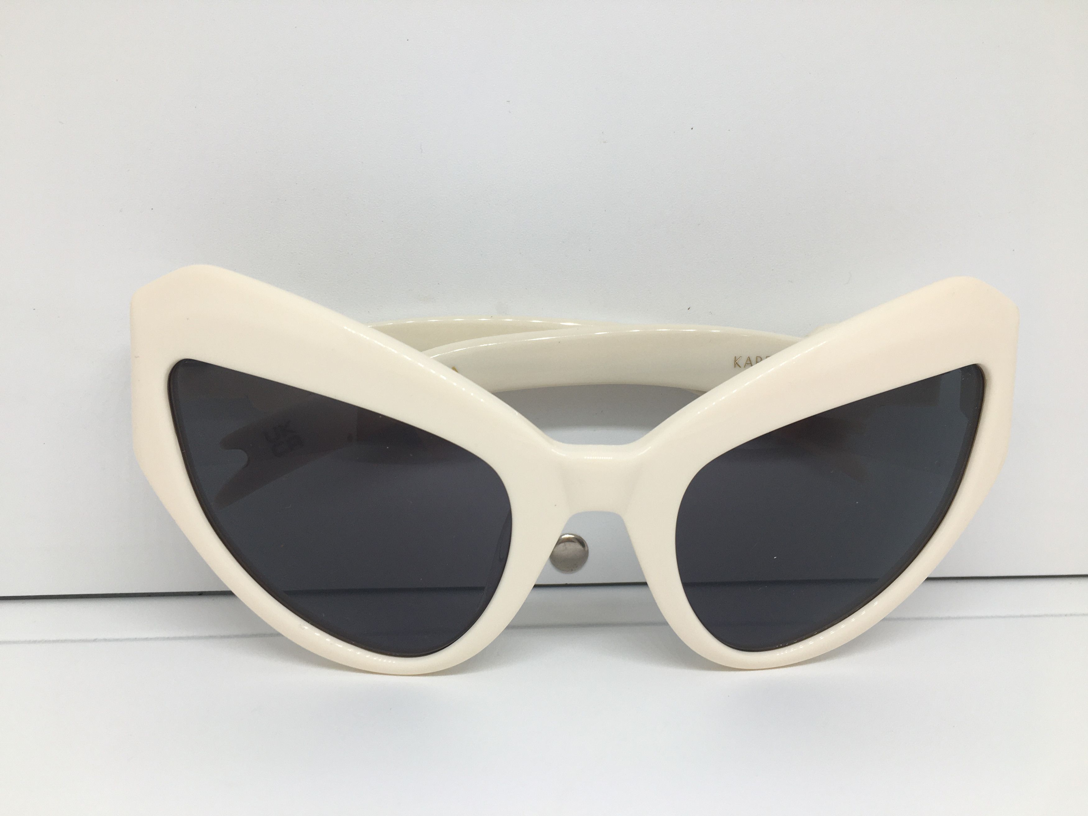 Karen Walker Karen Walker White Cat Eye Oversize Sunglasses Frame Size ONE SIZE - 8 Thumbnail