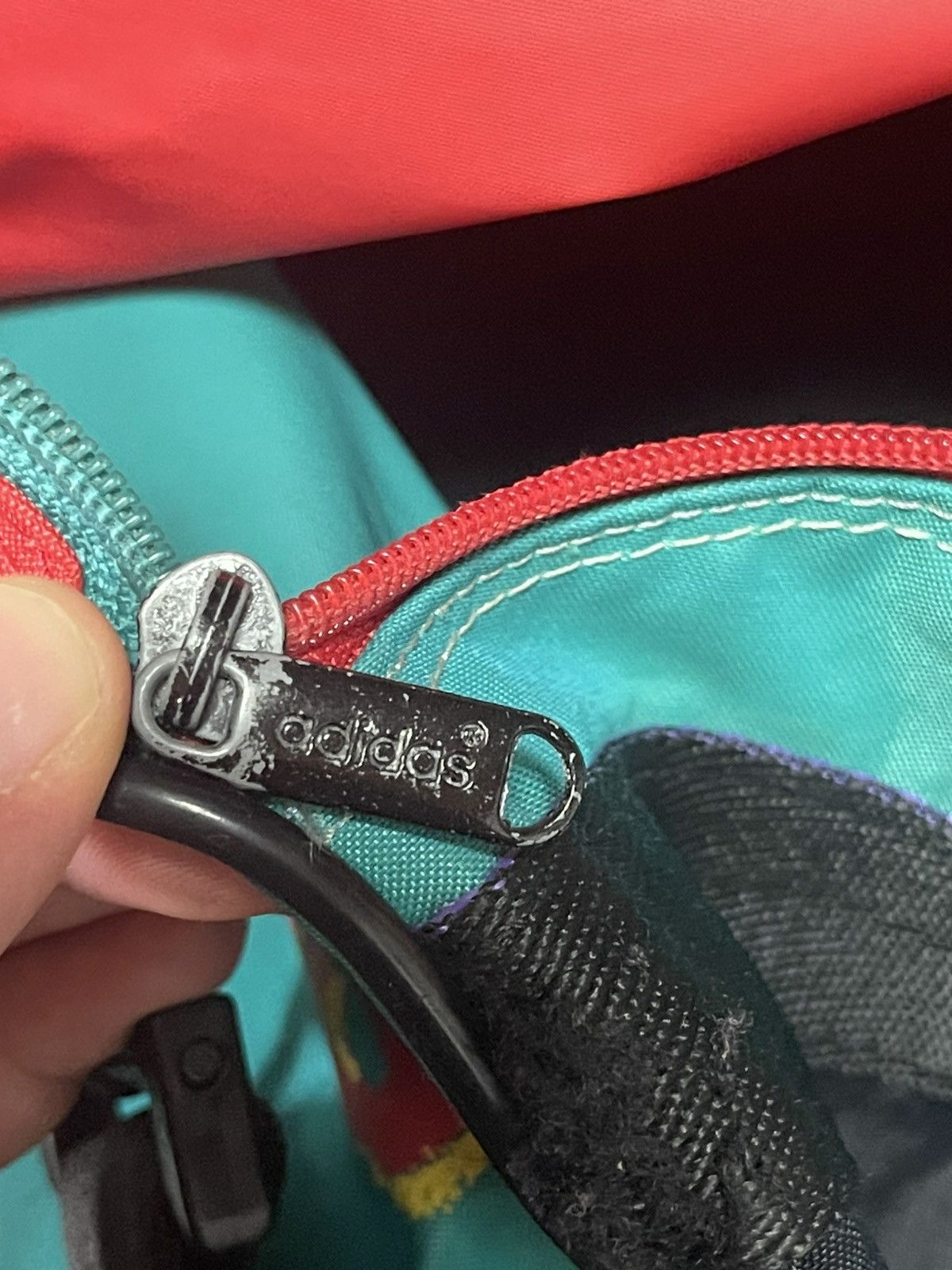 Adidas Adidas Retro 80-90 Rare Duffle Bag Size ONE SIZE - 6 Thumbnail