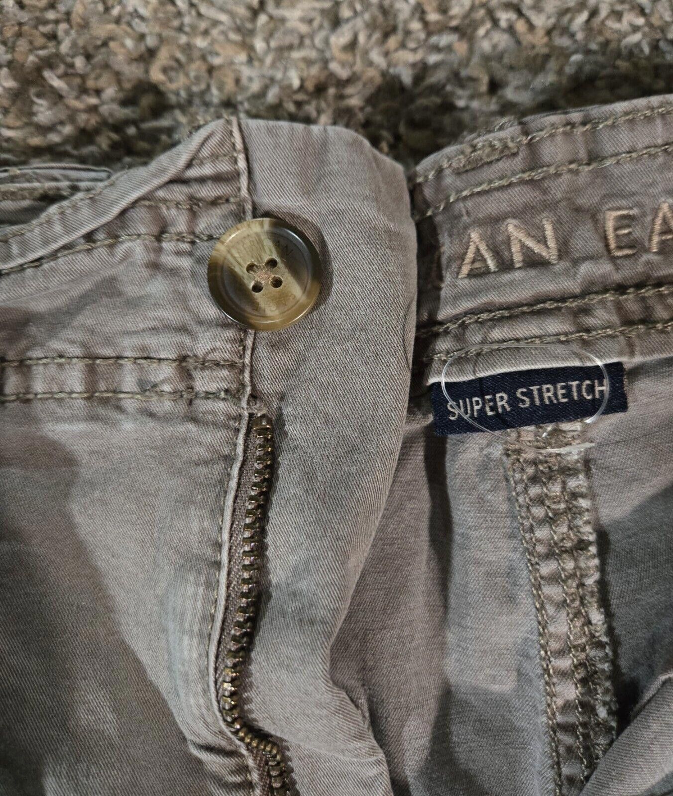 Designer American Eagle Super Stretch Size 6 Shorts With Belt Size 28" / US 6 / IT 42 - 3 Thumbnail