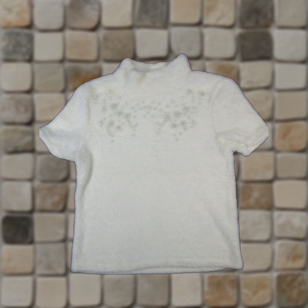 Zara VINTAGE Zara Shirt Womens Small White Faux Fur T-Shirt Short Sleeve Mock Neck Regular Fit Size S / US 4 / IT 40 - 1 Thumbnail