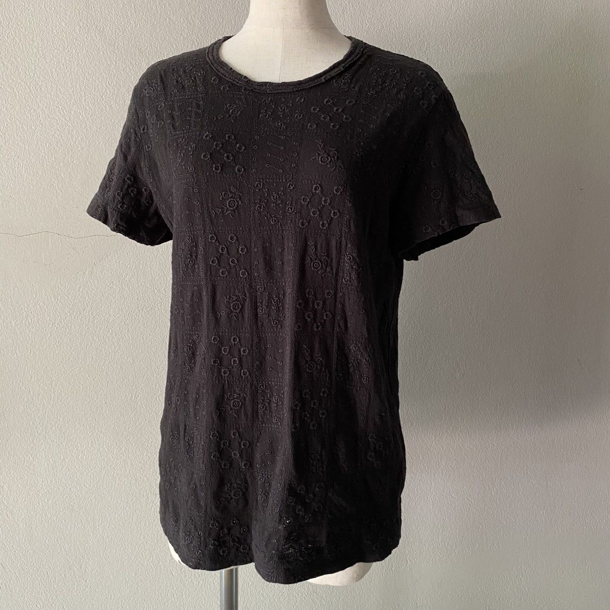 Comme des Garcons COMME des GARCONS Black Embroidered Cutout Short-Sleeve Top Size M / US 6-8 / IT 42-44 - 13 Thumbnail