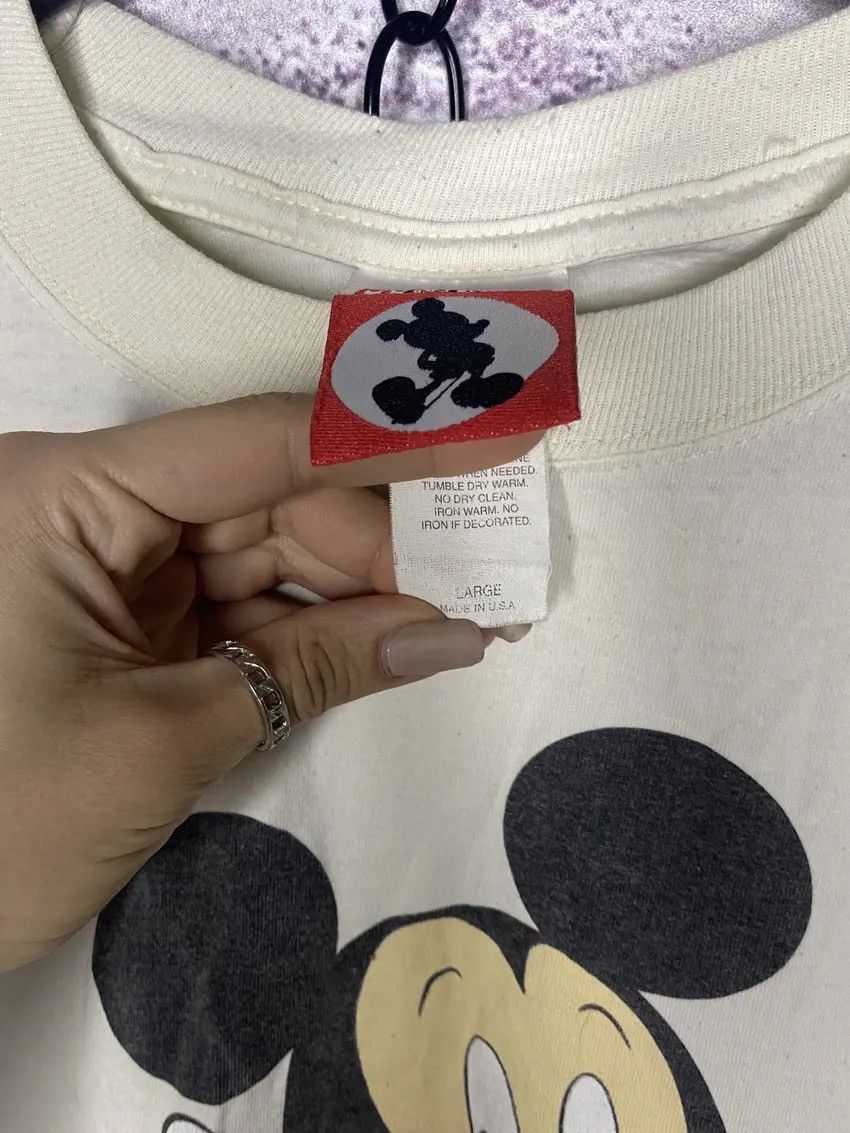Disney MENS Vintage 90s Disney Micky Mouse big logo Tshirt Size L Size US L / EU 52-54 / 3 - 7 Thumbnail