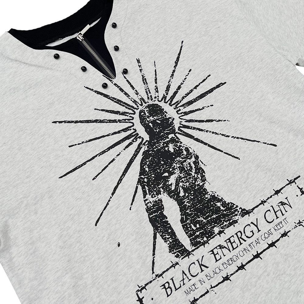 Japanese Brand × Vintage Portrait print men's loose half button long sleeve T-shirt Size US M / EU 48-50 / 2 - 4 Thumbnail