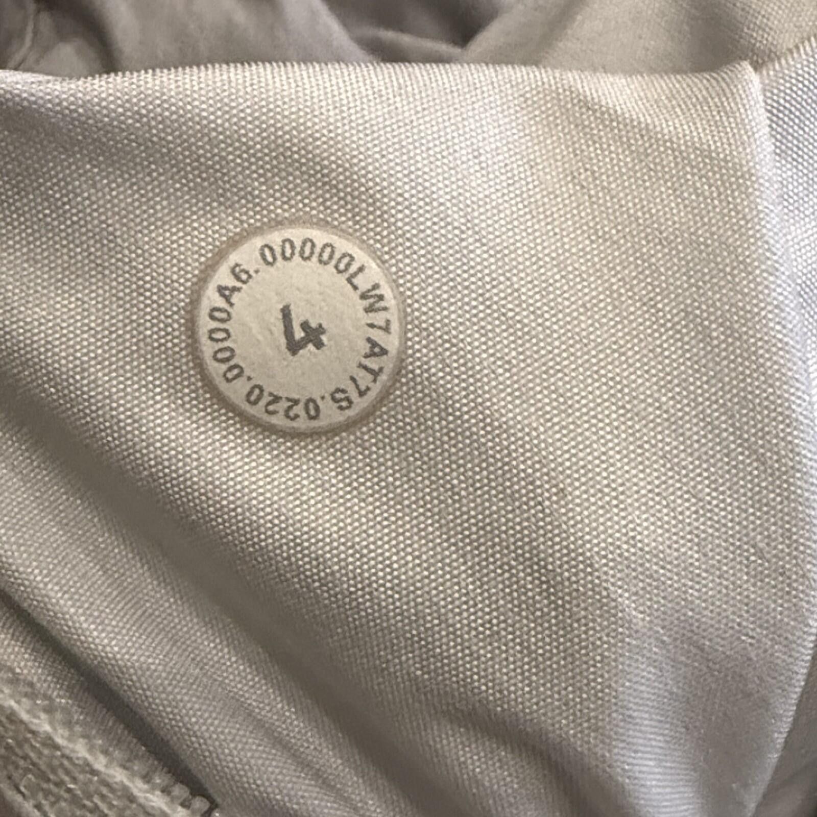 Lululemon Lululemon Low-Rise Running Shorts Gray Athletic Womens 4 Size 27" / US 4 / IT 40 - 3 Thumbnail