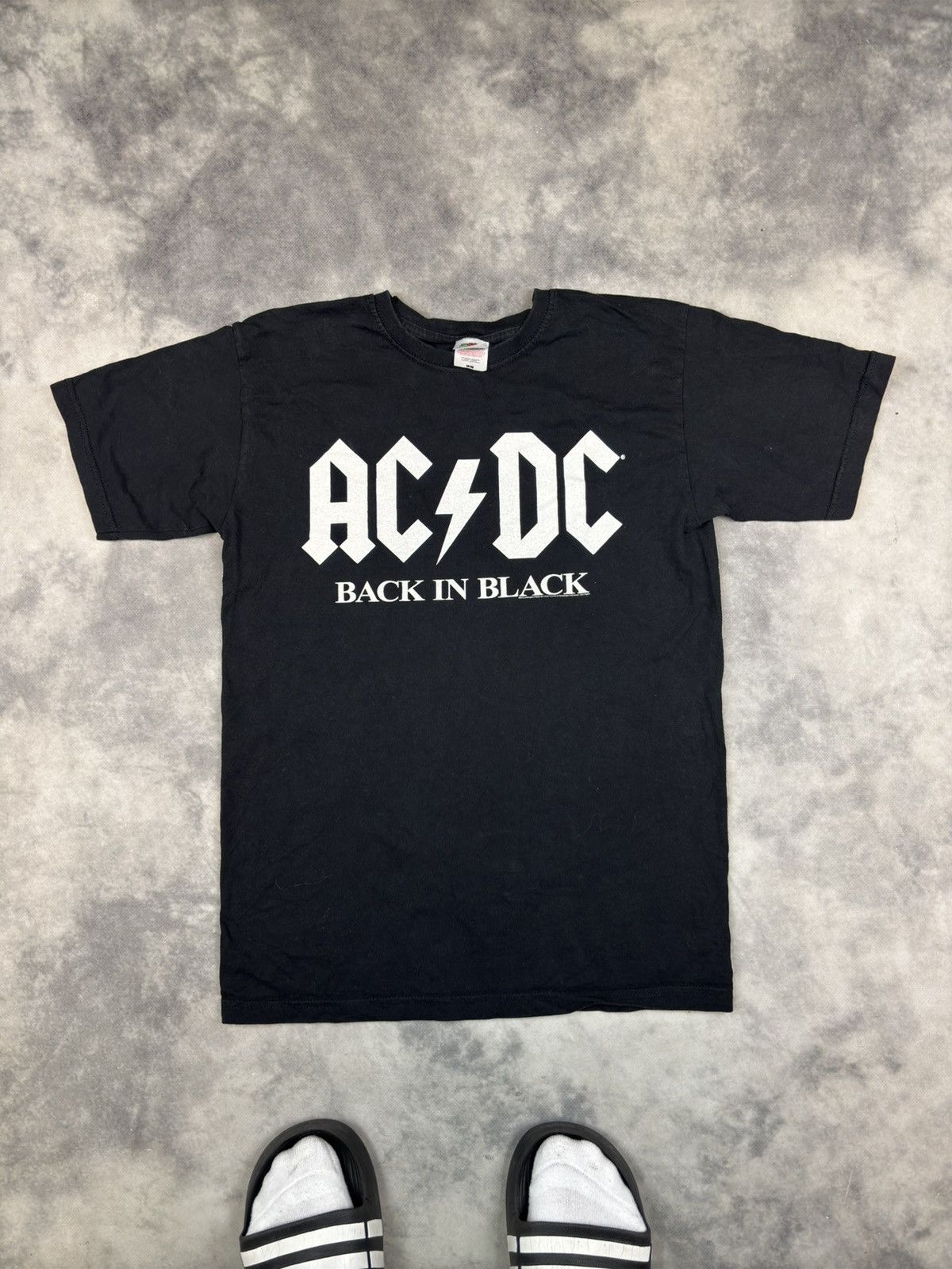 AC/DC × Band Tees AC/DC 2016 back in Europe rock or bust vintage y2k band rock Size US S / EU 44-46 / 1 - 1 Thumbnail