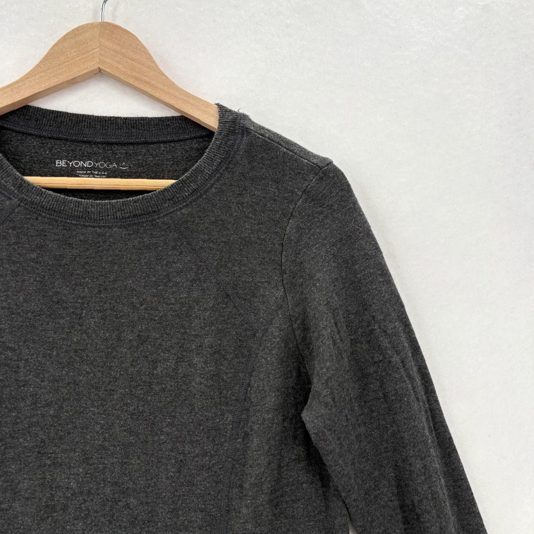 Beyond Yoga Beyond Yoga Sweatshirt Womens XS Gray Modal Fleece Crew Neck Raglan Pullover Size XS / US 0-2 / IT 36-38 - 2 Thumbnail