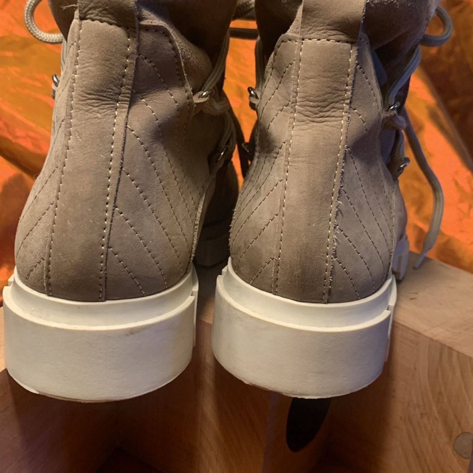 Vintage Avellini Portugal suede shearling sherpa laceup boots Size US 8 / IT 38 - 7 Thumbnail