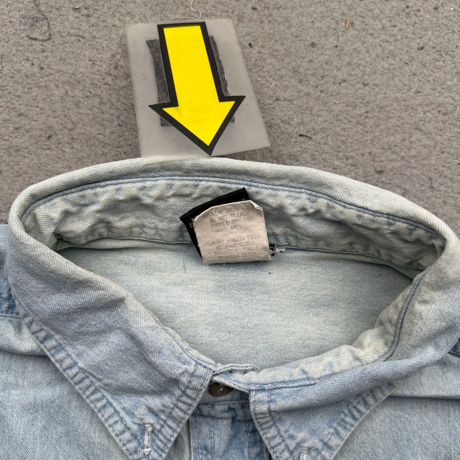 Mickey Unlimited Vintage Mickey Unlimited Disney Denim Button Shirt Mens 2XL Size US XXL / EU 58 / 5 - 10 Thumbnail
