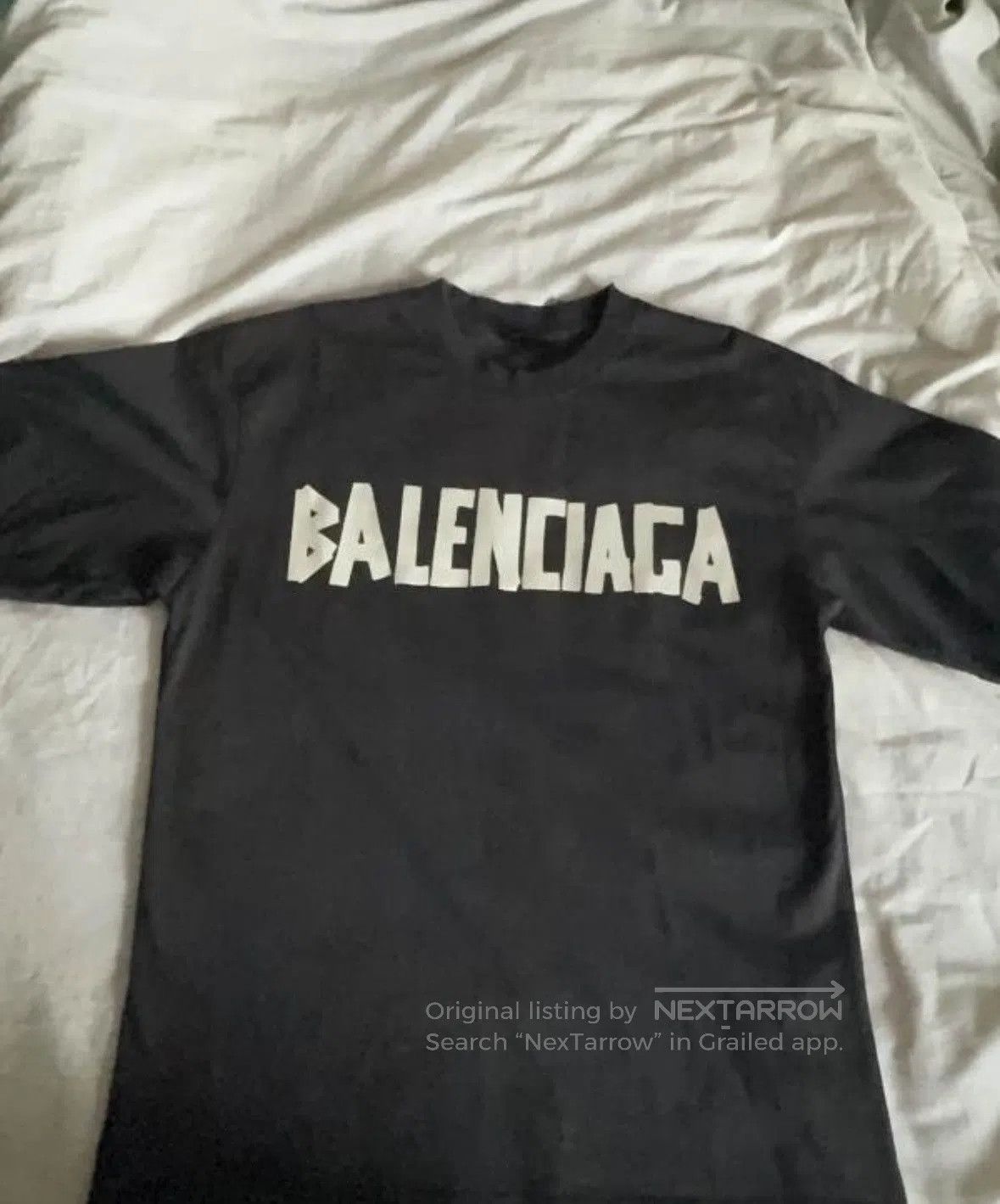 Balenciaga black tape short sleeve Balenciaga t-shirt L size wxx. Size US L / EU 52-54 / 3 - 1 Thumbnail