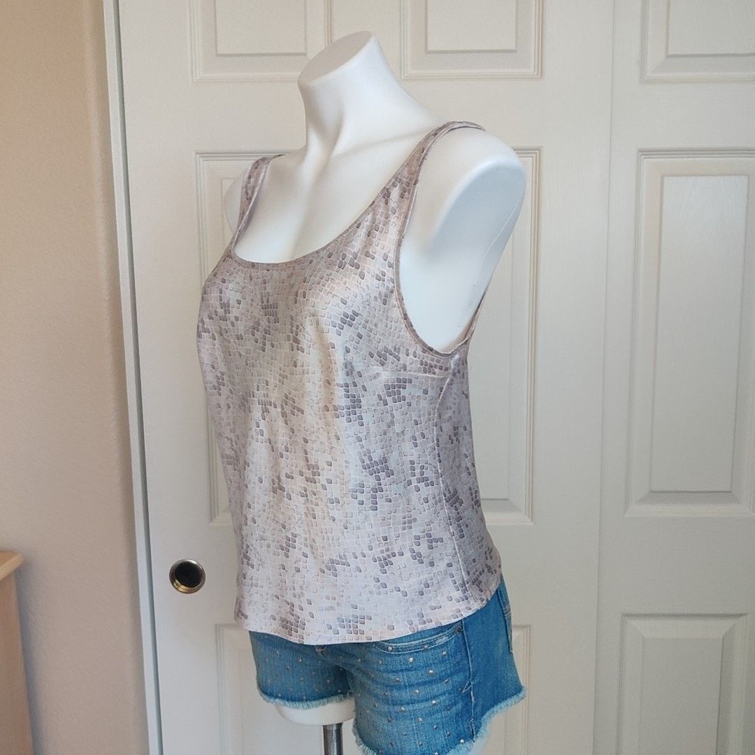 Victoria's Secret silky satin double scoop neck camisole sz M Size ONE SIZE - 5 Thumbnail